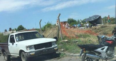 Niegan que sacerdotes hayan organizado toma de tierras privadas en Quilmes