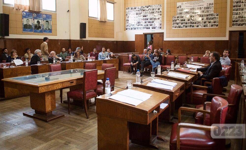 Acuerdo entre oficialismo y oposici�n en la conformaci�n de las comisiones del Concejo Deliberante