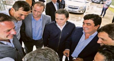 Cristina sale a vaciar debut del nuevo PJ y veta a Massa-Randazzo
