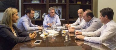 El ministro provincial de Salud visit� Bah�a para coordinar los servicios de emergencias de la ciudad