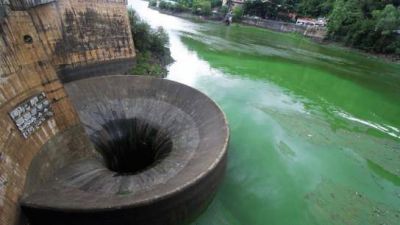 El lago de Carlos Paz est� en alerta por contaminaci�n