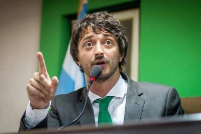 Problemas para Yeza: Municipales hacen retenci�n de tareas ante despidos en Pinamar