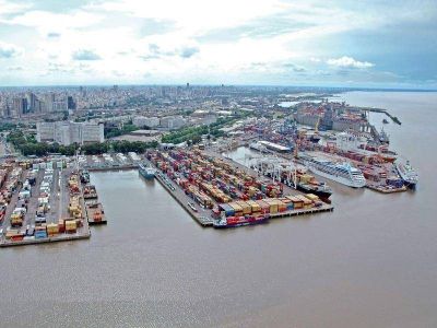 Por obras de modernizaci�n en el puerto de Buenos Aires, crece la incertidumbre en los trabajadores