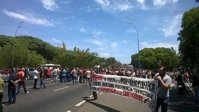 Sindicalistas amenazan con bloquear la avenida General Paz durante esta ma�ana