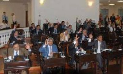 Sesi�n extraordinaria en la Legislatura: tres temas en agenda