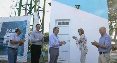 La Provincia inaugur� una nueva planta de �smosis inversa