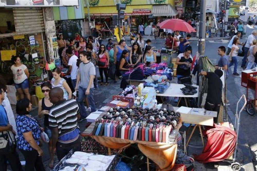 La CAME mostr� preocupaci�n porque la venta ambulante creci� 128% en el conurbano bonaerense