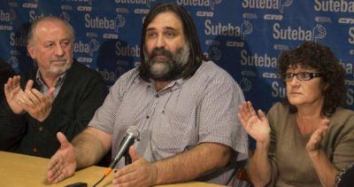 Baradel advirti� que los docentes rechazar�n �de plano� un 15% en paritarias