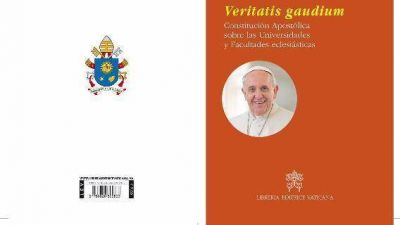 El Papa pide a los ateneos cat�licos una �revoluci�n cultural�
