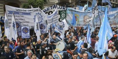Luego de su salida de la CGT, en la UOM hay tensi�n interna y reclamos por un plan de lucha
