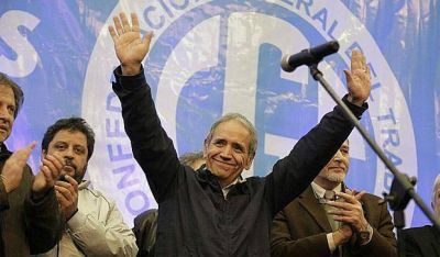 Bancarios recalientan paritaria con amenaza de paro nacional