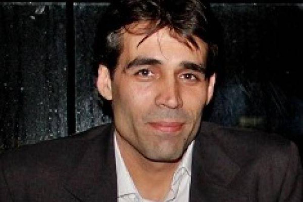 Facundo L�pez �Dicen que pelean contra el juego mientras licitan mas maquinas de las que ten�an antes�