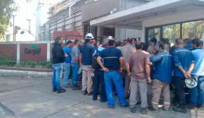 Contin�a el conflicto por los despidos en Cargill