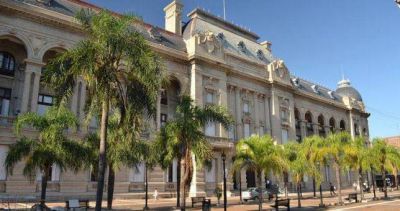 Estatales santafecinos activaron cl�usula gatillo y cobran 1,1% m�s en enero