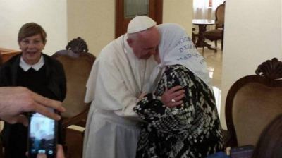 Hebe de Bonafini revel� que recibi� una carta de apoyo del papa Francisco