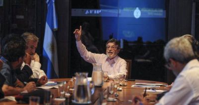 Empleados de la Afip le dien a Abad que �no se puede desatender el combate del trabajo en negro�