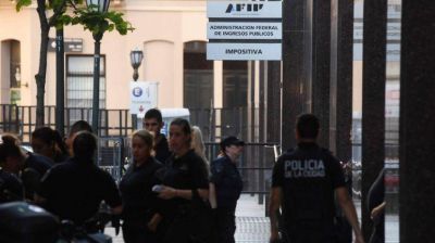 Filtraci�n de informaci�n sobre el blanqueo: no descartan m�s detenciones