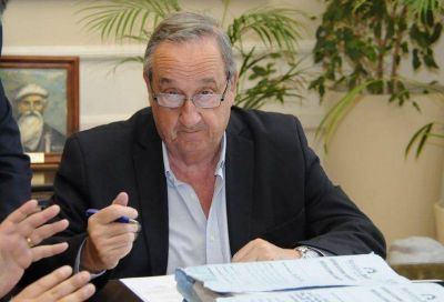 Lunghi sin planes de adherir a la reducci�n de familiares en cargos pol�ticos
