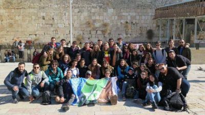 KKL. 35 j�venes de diferentes localidades de Argentina viajaron a conocer el lado verde de Israel