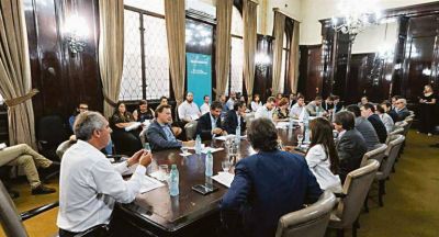 Se dilata discusi�n final por rojo previsional 2017 (preocupa a provincias)