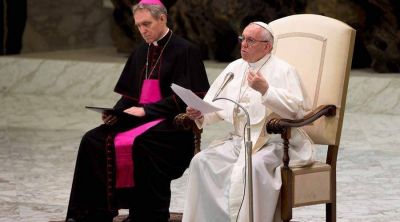 El Papa recuerda que el Evangelio y las homil�as bien hechas son fundamentales en Misa