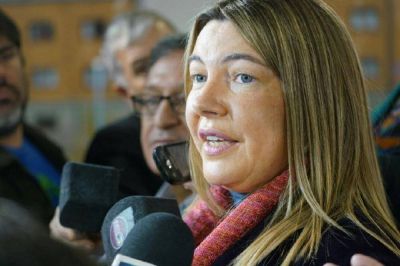Falta de profesionales: �Mi vocaci�n es mejorar el sistema de salud�, dijo Bertone