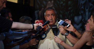 Gordos todav�a no rompen, pero amagan con medir fuerzas en un Congreso