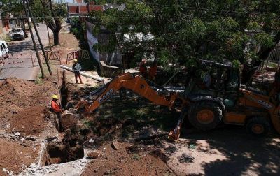 Avanza el plan de cloacas en Lan�s