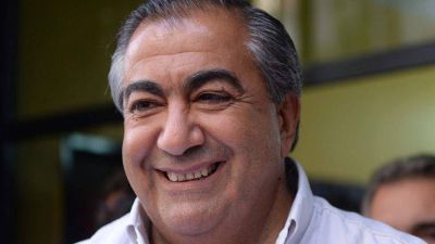 Daer volvi� a cruzar a Moyano: 