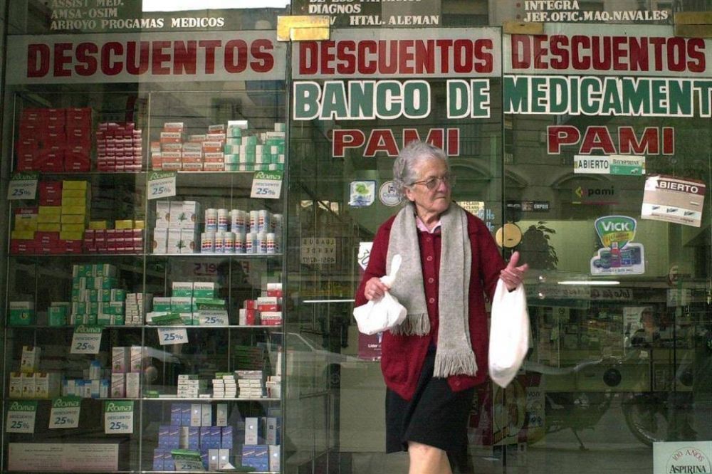 El PAMI quiere comprar los remedios un 30% ms baratos