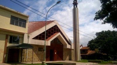 Robaron en la Parroquia Cristo Rey