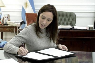Un problema, una voz en el tel�fono: ni el Papa Francisco ni CFK, Mar�a Eugenia Vidal