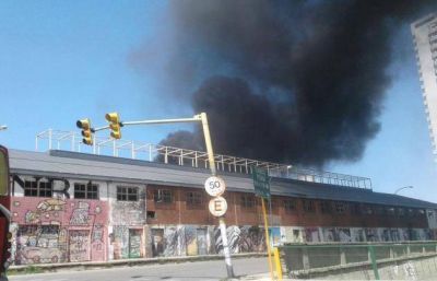 Incendio en un basural gener� p�nico en el centro de C�rdoba
