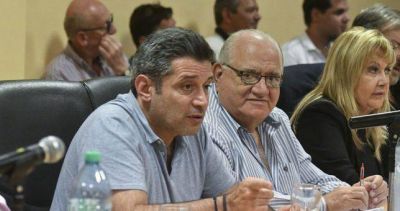Citan a declarar a Santa Mar�a por transferencias millonarias