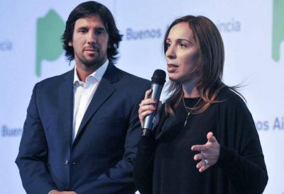 Vidal redujo fondos de tragamonedas al turf y recibe a docentes