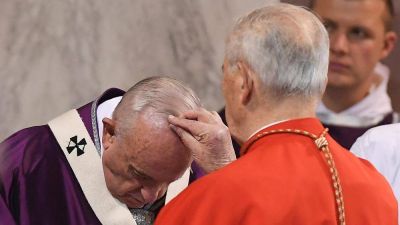 �Apat�a y resignaci�n�; hay que desenmascarar �estos demonios que paralizan el alma�