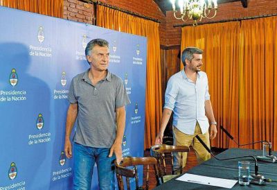 La pelea con Moyano, eje central del retiro oficial