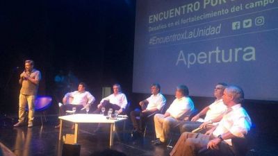 Jorge Capitanich quiere sumar a Sergio Massa a un frente con kirchneristas, progresistas y el PJ