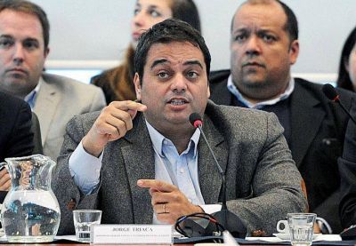 Triaca sobre el 21F: �Moyano pelea por un tema personal�