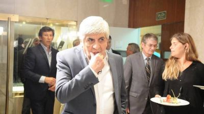 En la marcha, Hugo Moyano dejar� al descubierto su casi total soledad en el mundo gremial