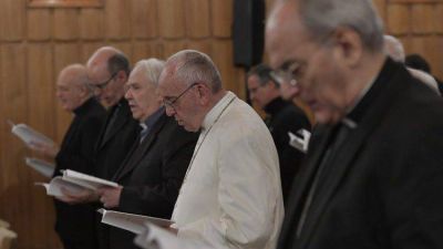 �Se�or acrecienta mi sed� Tercera meditaci�n. Ejercicios espirituales del Papa y la Curia