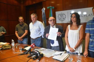 Arroyo defendi� su gesti�n de residuos y critic� al OPDS