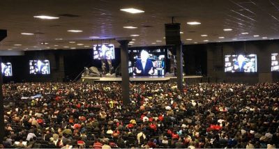 Encuentro de Luis Palau con 10.000 pastores en Colombia a trav�s de FaceTime
