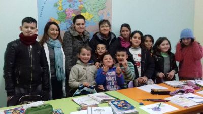 Albania; colaboraci�n entre las monjas y el alcalde musulm�n