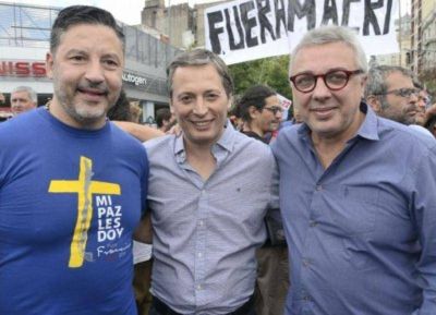 Intendentes peronistas respaldaron la marcha de Moyano: 