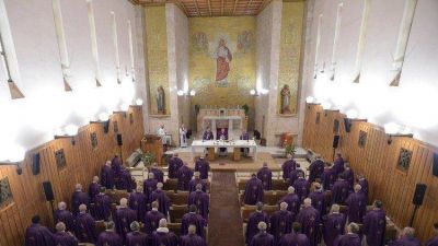 Ejercicios espirituales del Papa y la Curia: La Dicha de la Sed