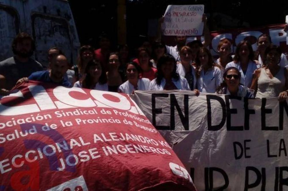 13 mil médicos bonaerenses lanzan una Jornada Nacional de Lucha contra los despidos