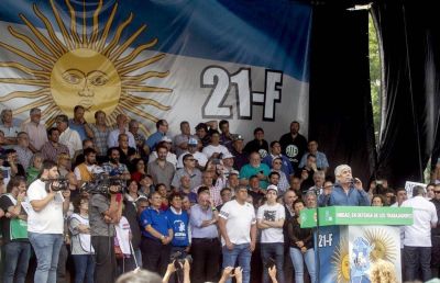 El 7 de marzo, muchos popes se juntar�n con la intenci�n de crear un frente sindical opositor