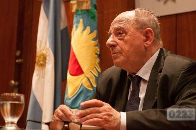 Arroyo adhiri� a Ley provincial que sanciona a funcionarios y concejales que no presenten sus declaraciones juradas