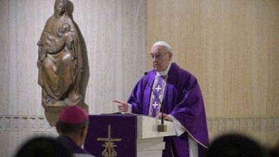 Papa: Pedir la gracia de la verg�enza y no juzgar a los dem�s
